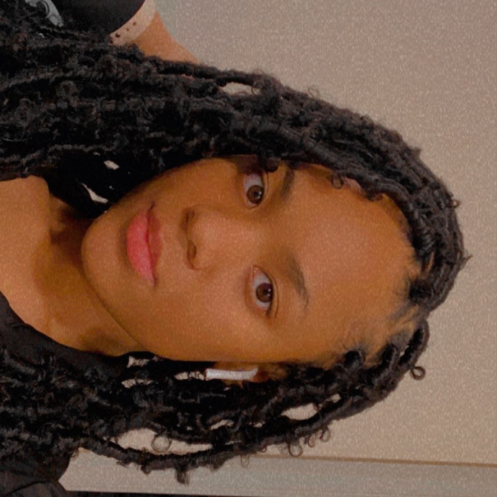 Meet your Posher, Niah
